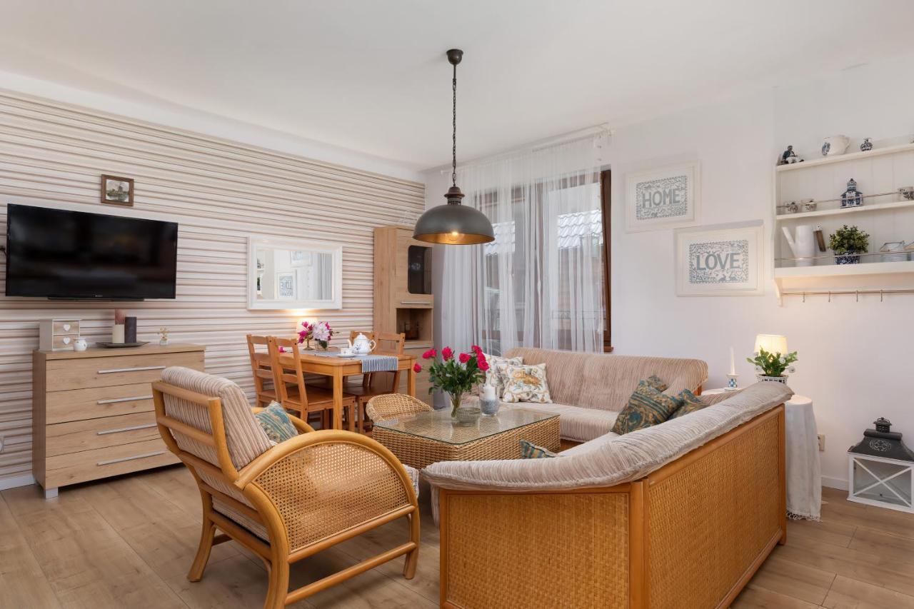 Veranda Domy I Apartament Побєрово Екстер'єр фото