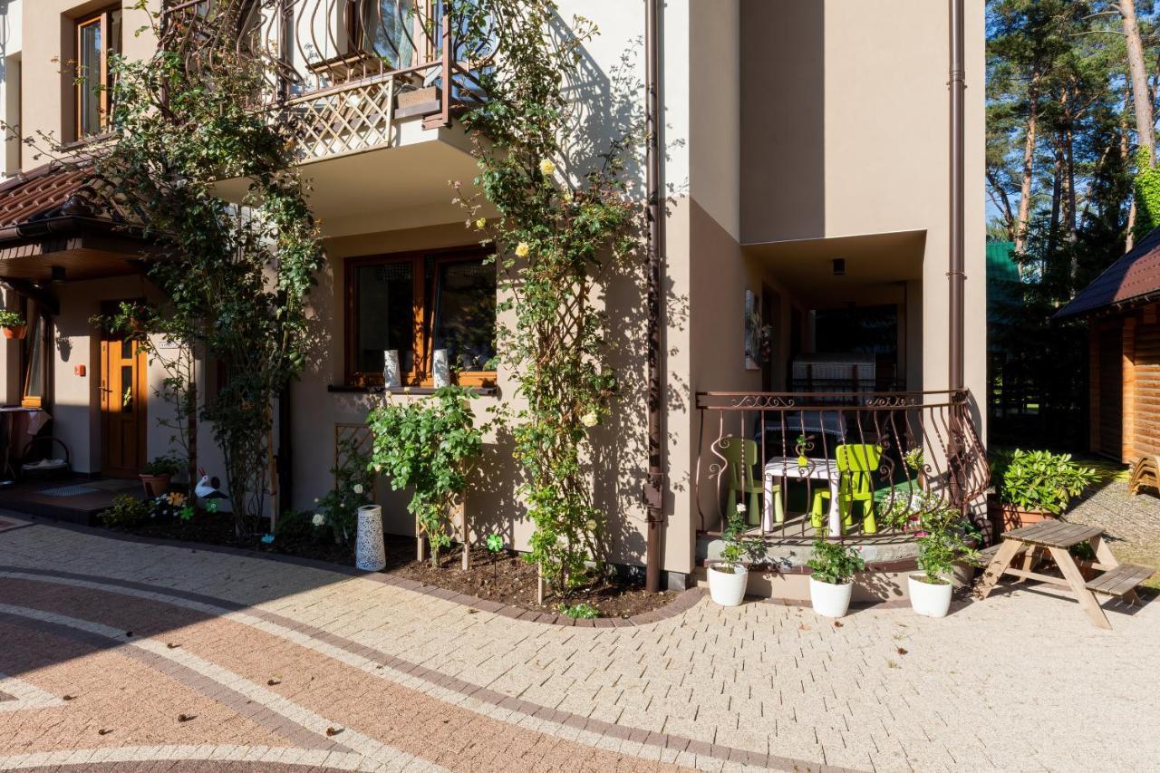 Veranda Domy I Apartament Побєрово Екстер'єр фото